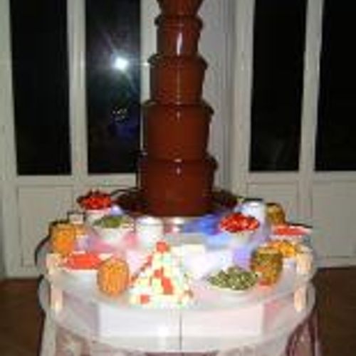 Mariage gourmand : la fontaine de chocolat