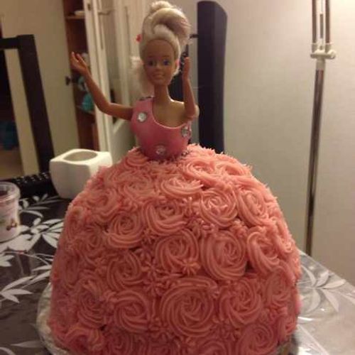 Barbie en rose, Les gâteaux d'anniversaire, Gourmandise Tunisie