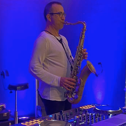 Laurent Dubray Saxophoniste DJ - Sarthe et Pays de La Loire 