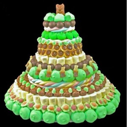 Nos realisations de gâteaux de bonbons sur demande.