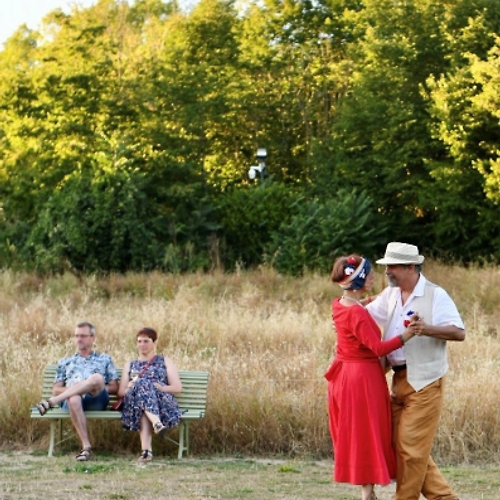 Paribal, danses de bal musette, ambiances guinguette / Paris IDF