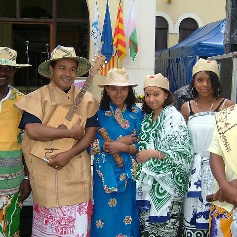 Paréo Malgache Lambahoany - Tissu Traditionnel Madagascar, Couleur Au Choix, Taille Unique